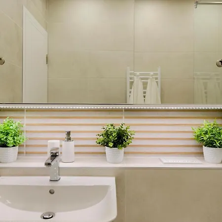 Апартамент Take A Break